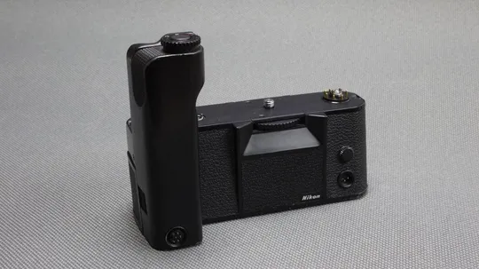 Моторный привод Nikon MD-4 для плёночных фотокамер Nikon F3 F3HP F3T F3P Вживане Ціна