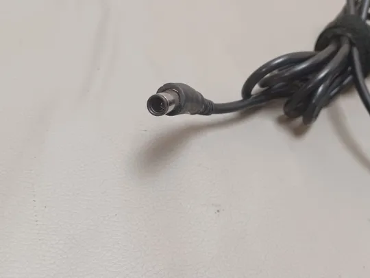 0933с адаптер живлення  DELL FA90PM111 19.5V 4.62A Продаж