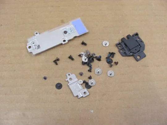 820-10 комплектуюче кріплення гвинти  для DELL Latitude 3520 оригінал Ціна