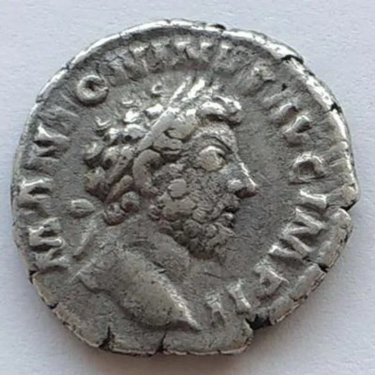 Марк Аврелий древнеримская монета богиня Конкордия, красивая серебряная монета 175 г. н. э. kf752 Ціна