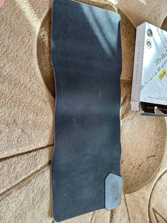 Ігрова поверхня з бездротовою зарядкою 15W килимок для миші з RGB підсвічуванням Wireless Charging RGB Gaming Mouse Pad (7) Де купити