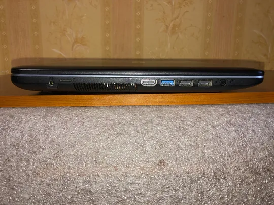 Ноутбук Asus F540 FHD N5000/4gb DDR4/HDD 500GB/Intel UHD605/ 5 годин Продаж