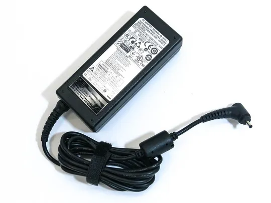 Блок питания для Samsung NP535u3c, Np900x4, NP535U4C, NP530u3b (19V 3.16A 60W (3.0*1.1)) ORIGINAL Ціна