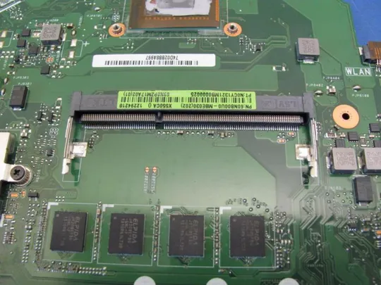 №46-16 материнська плата 60NB00U0-MBE030 для ASUS X550C оригінал Де купити