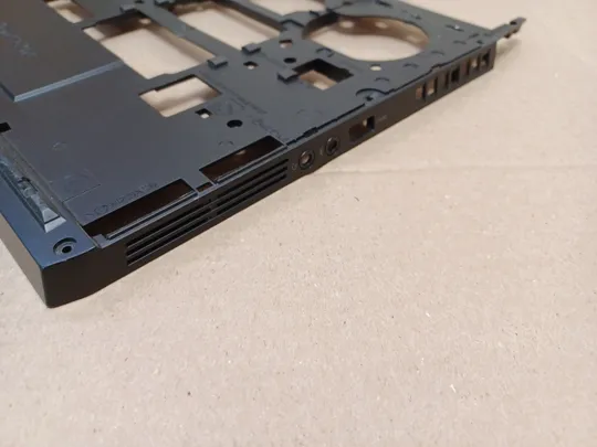 номер1058-3 Кришка дно 0N6KFV AP1Q7000400 для  Dell Alienware 13 R3 піддон корпуса Нижний корпус для ноутбука Низ Корпус D оригінал Недорого