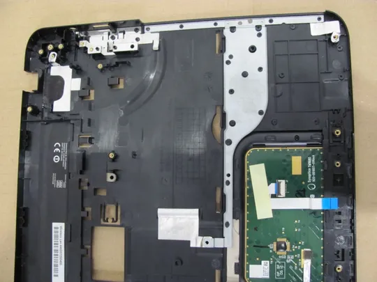 505-6 Кришка панель палмрест тачпад H000038730 13N0-ZWA0702 для Toshiba Satellite L850-110 L850-1L1 L850 оригінал Де купити