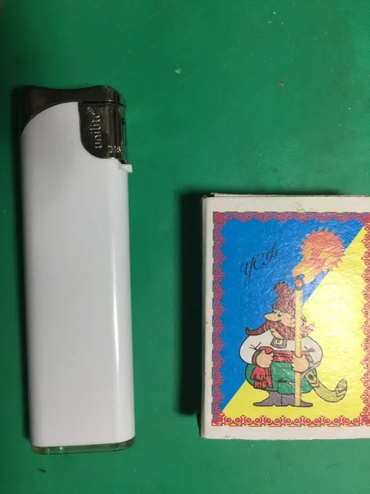 Купити Газова запальничка, працююча, БРАТІСЛАВА