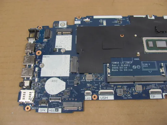 Купити 863-4 материнська плата FDW50 LA-J381P SRGKV i7-10610U для Dell Latitude 5510  оригінал