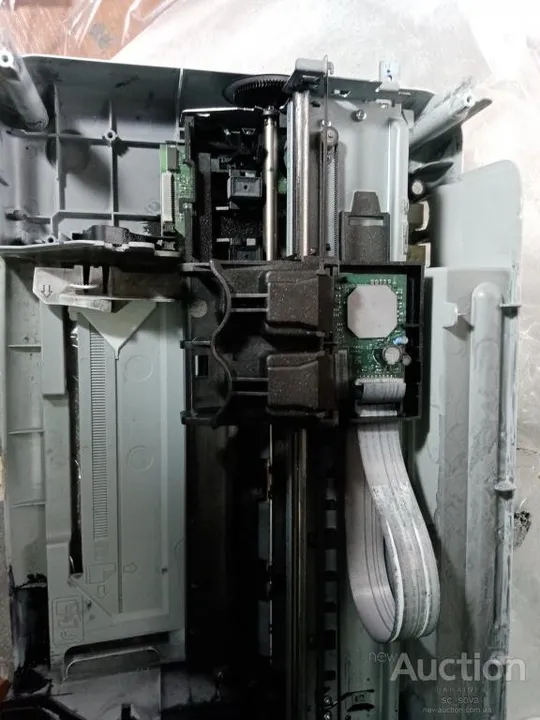 Многофункциональное устройство HP Deskjet F2280 Де купити