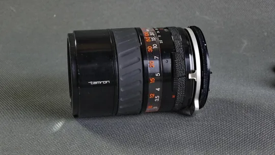 телеобъектив Tamron 135mm/2.8 Ф55мм + крепление Adaptall Canon FD Продаж