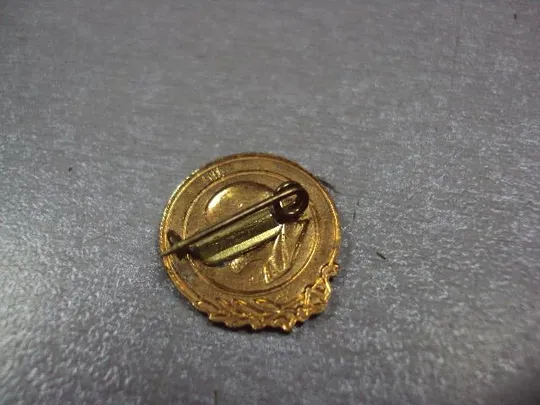 знак ленина лмд красный №1755 Продаж