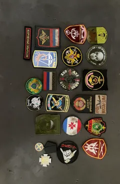 фото, Трофейні шеврони з різних напрямків збір на 3 ОШБ