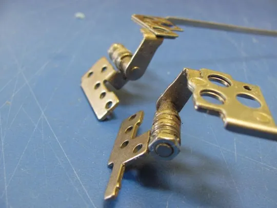 №54-17 кріплення матриці з петлями для TERRA (CLEVO) MOBILE 1529H 1220327 оригінал Інтернет-аукціон