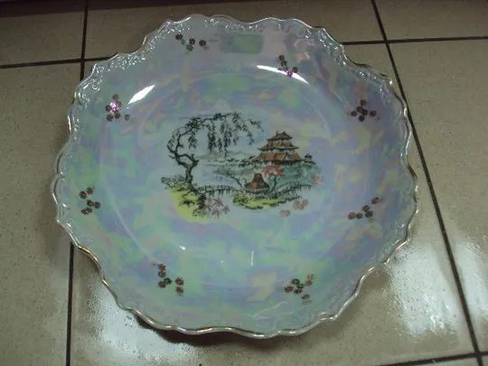 Тарелка японские мотивы блюдо фарфор клеймо корона с крестом высота 4 см диаметр 28,5 см №10763 З аукціону