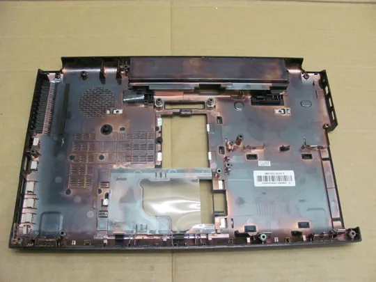 Купити номер0192-1 Кришка, дно, піддон корпуса,Нижний корпус (дно) для ноутбука  Низ, дно, поддон,Нижняя часть GM903551823A-E для Toshiba Tecra A50-A A50 W50 оригінал