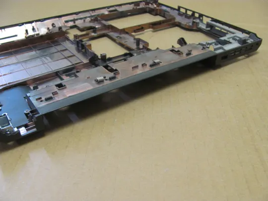 номер1028-3 Кришка дно піддон корпуса Нижний корпус для ноутбука Низ Корпус D  60.4LG15.002  для Lenovo ThinkPad L440  оригінал Характеристики