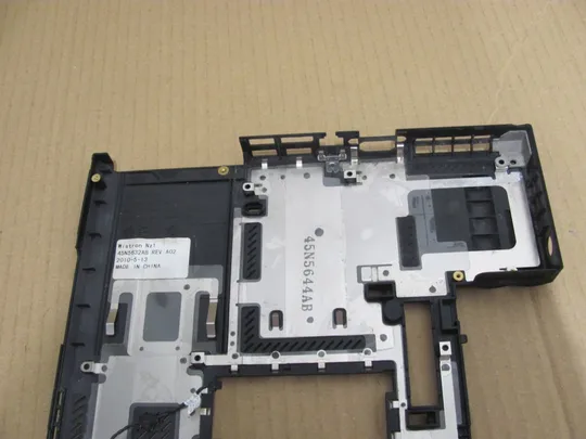 номер0241-19 Кришка дно піддон корпуса Нижний корпус(дно)для ноутбука низ дно поддон Нижняя часть 45N5632 для LENOVO T410 T410i оригінал З аукціону