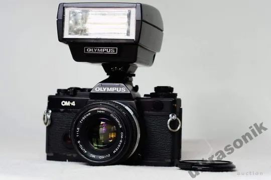 пленочный фотоаппарат Olympus OM-4 + Zuiko 50mm/1.8 MC + вспышка T32 Ціна