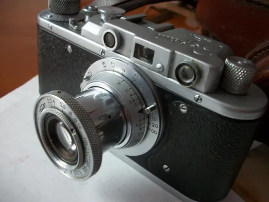 Купити Фотоаппарат Зоркий , Индустар-22 [футляр]