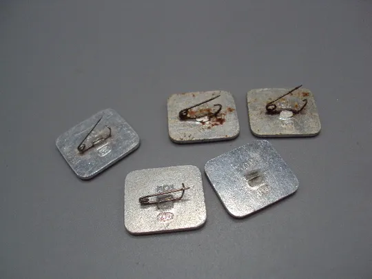 Знак В.И. Ленин мир народам ссср труд лот 5 шт №17467 Де купити