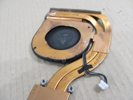 номер0031-39 система охолодження Кулер Охолоджувальний блок Охолоджувальна система Кулери та системи охолодження Охолодження материнської плати cooling system  AT0YU006DT0 00UR985 для Lenovo  Thinkpad T460S оригінал З аукціону