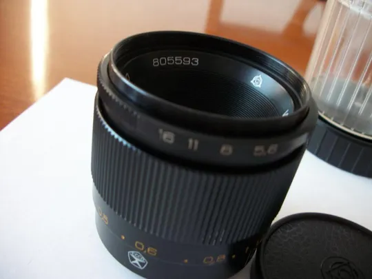 Объектив Индустар-61 Л/З, МС, M-42, Оригинальный Футляр и передняя крышка , No-805593 Недорого