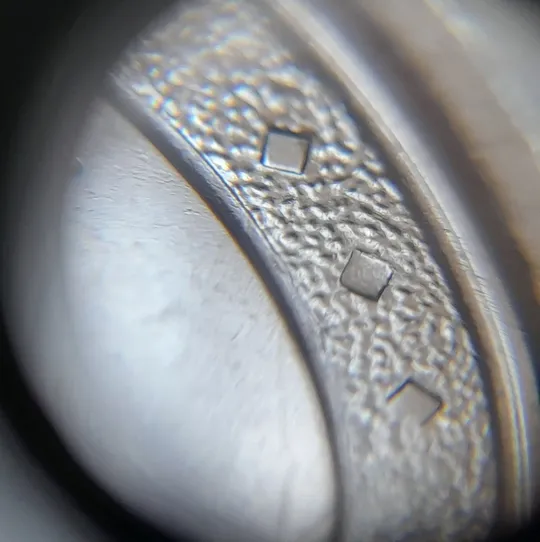 (7220) 2 гривні 2023 гарні викрошки на аверсі (2 гривны 2023 брак) Де купити