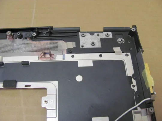 номер1002-4 корпус кришка Палмрест корпус топкейс Верхня панель палмрест cover-C тачпад  01VVYH  AP2V4000D01 для Dell Precision 7750 оригінал Характеристики