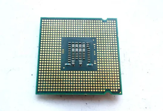 Купити 2х ядерный процессор Core™2 Duo E7400 SLB9Y 2.80GHz/3M/1066 LGA775 Вживане