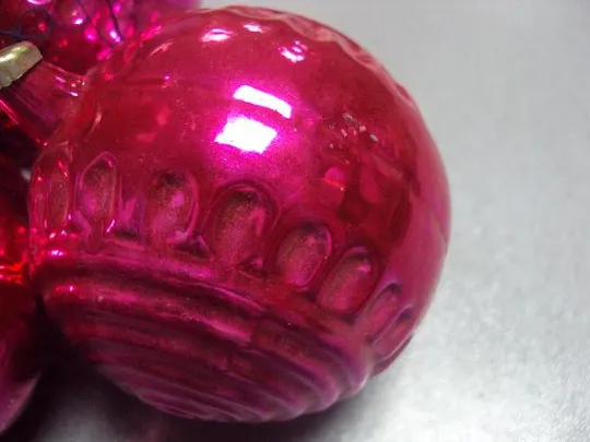 Елочная игрушка подвесная ссср шар рифленый контурный розочки шары рифленные стекло лот 3 шт №10145 Де купити
