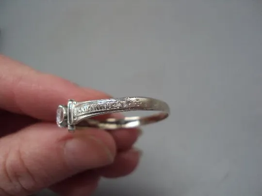 Мужской перстень кольцо крест белая вставка Спаси и Сохрани серебро Украина 2,11 г размер 21 №15170 Де купити