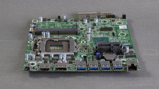 материнская плата miniITX DELL OptiPlex 7040M(D10U) USFF (s1151, SR2C5 (Q170), 2xDDR4, M.2, Desktop/ З аукціону