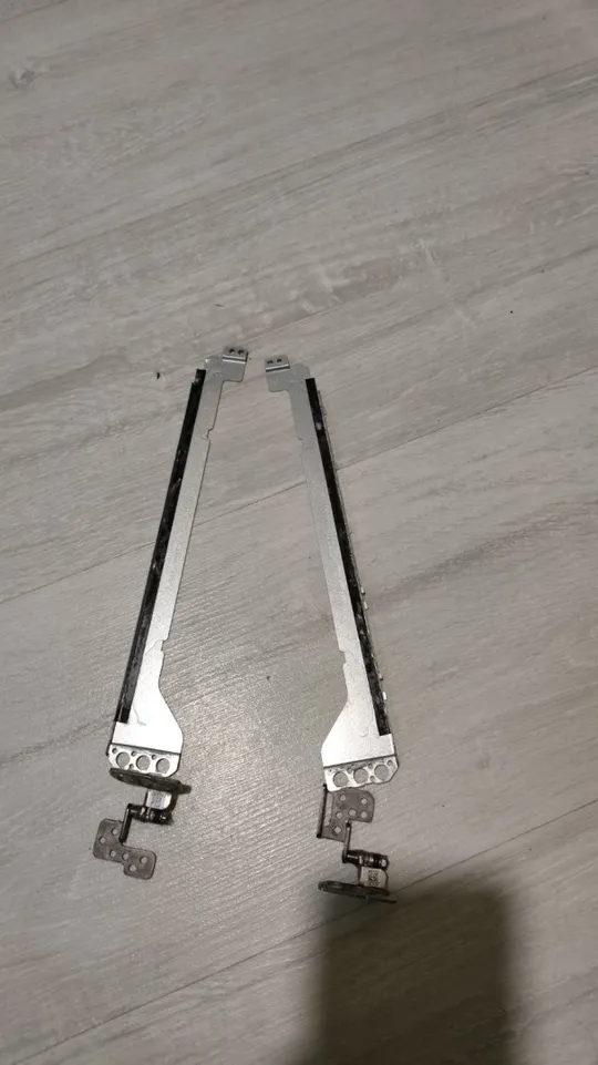 Петлі Acer A315 A315-42 A315-54 A315-56 EX215-52 Ціна