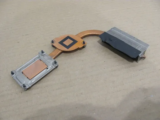 номер0340-28 термотрубка охолодження 6043B0092701 646283-001 для  HP ProBook 4530s, 4730s система охолодження Охолоджувальна система Кулери та системи охолодження Охолодження материнської плати cooling system Кулер Охолоджувальний блок радіатор  оригінал Інтернет-аукціон