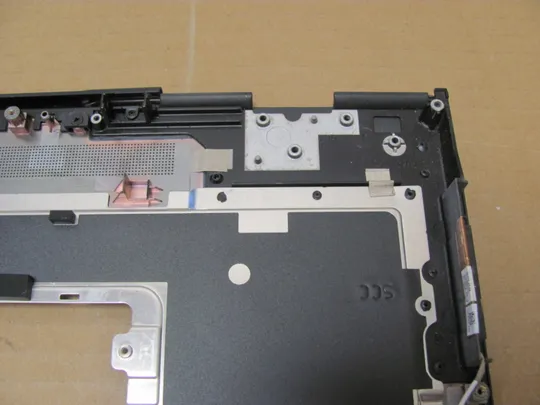 номер1002-2 корпус кришка Палмрест корпус топкейс Верхня панель палмрест cover-C тачпад  01VVYH  AP2V4000D02 для Dell Precision 7750 оригінал Інтернет-аукціон