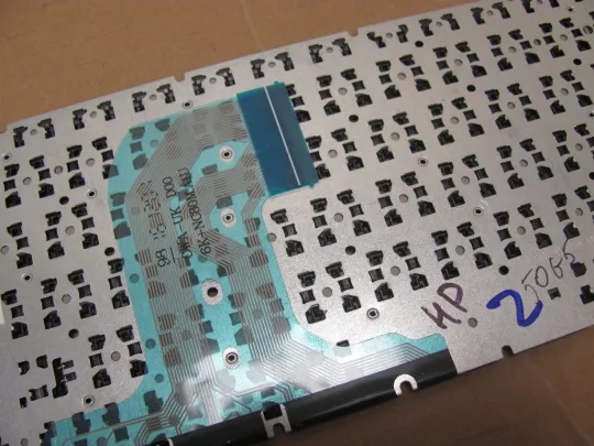 номер0952-10 клавіатура PK131O21A10 9Z.NC8SC.B0G  для  HP 250 G3 G5  оригінал Де купити