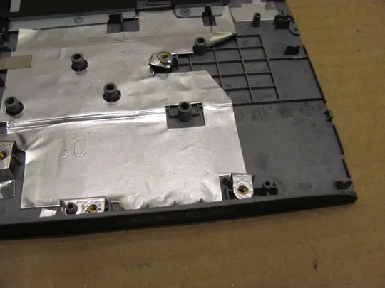 572-8 Кришка панель палмрест та тачпад для Dell VOSTRO 3560 V3560 оригінал Характеристики