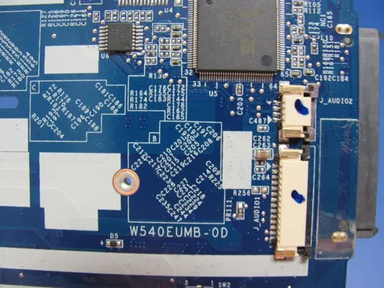 №53-15 материнська плата W540EUMB-0D РОБОЧА для TERRA MOBILE 1529 1220252 оригінал Де купити