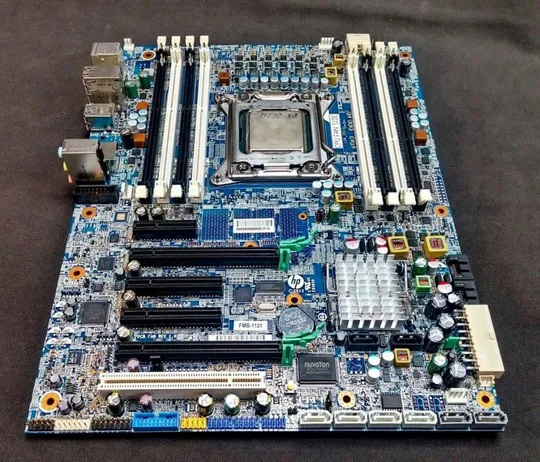 серверный комплект HP Z420 + 6ядер/12потоков Intel Xeon E5-2680 2.7MHz + 8Gb DDR3 + видеокарта Ціна