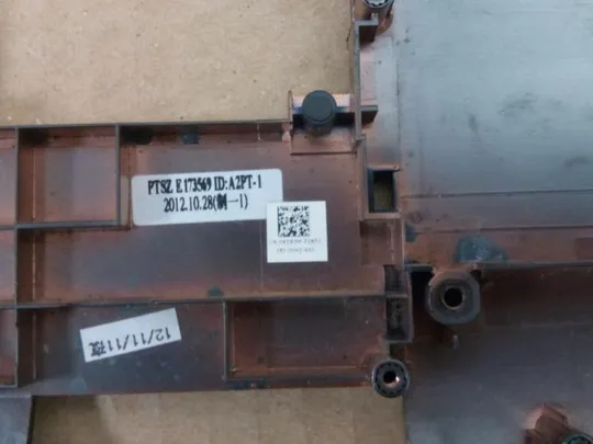 №324-14 Кришка дно піддон корпуса 0K1R3M для Dell INSPIRON 5520 7520 оригінал Недорого