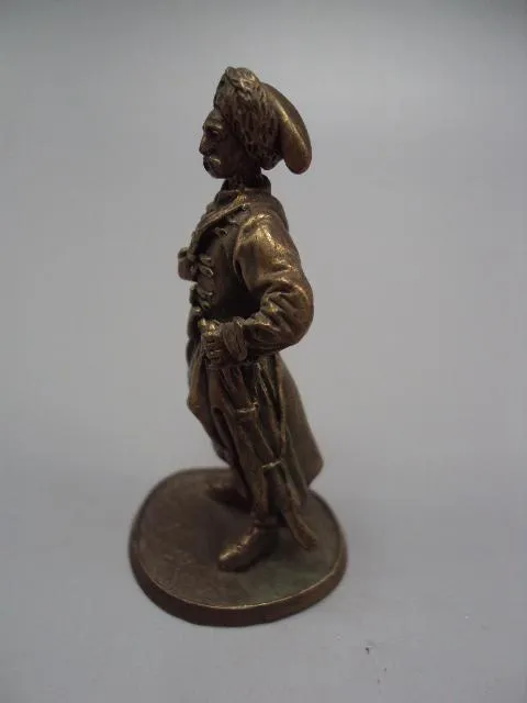 Фигура миниатюра статуэтка бронза козак гетьман казак гетман высота 6 см №13395 З аукціону