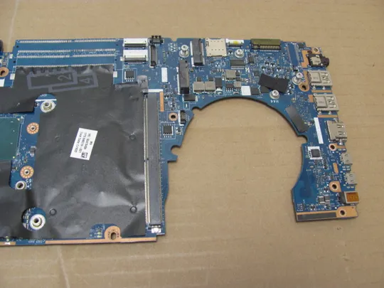 номер0966-4 материнська плата Mainboard Материнка Основна плата Системна плата Плата системи Laptop motherboard мамка  ноутбучна плата APW50 LA-C381P 848221-001 i7-6700HQ SR2FQ  для HP Zbook 15 G3 G4 оригінал Продаж