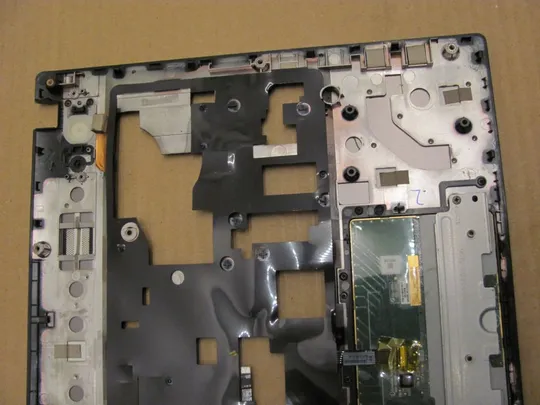 550-33 Кришка панель палмрест тачпад AP0QN000200 для Lenovo N580 N581 N585 N586 P580 P585 оригінал Недорого