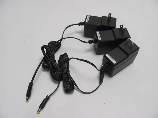 0820 адаптер живлення  SUNNY SYS1531-2412-W2 12V 2.0A  3 шт НІМЕЧЧИНА Ціна