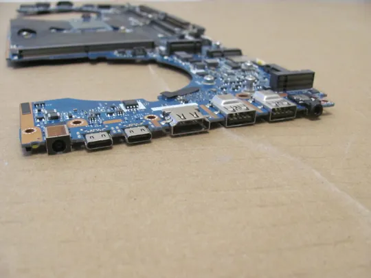 номер0966-5 материнська плата Mainboard Материнка Основна плата Системна плата Плата системи Laptop motherboard мамка  ноутбучна плата APW50 LA-C381P 848221-001 i7-6700HQ SR2FQ  для HP Zbook 15 G3 G4 оригінал в Україні