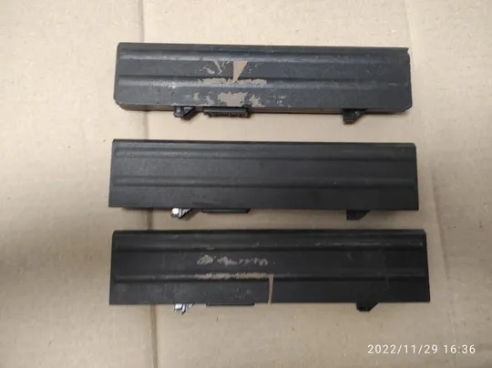 Купити Оригінал АКБ, Акумуляторна батарея, живлення, battery, Оригінальна батарея DELL 0RM661 KM742 11.1V 56WH T749D 14.8V 37WH для Dell Latitude E5400 E5500 E5410 E5510