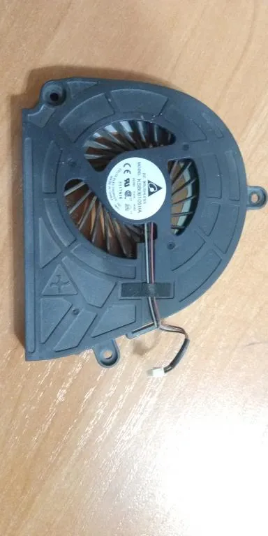 Вентилятор (кулер) DELTA KSB06105HA для Acer Aspire V3-731 V3-731G V3-771 V3-771G V3-772 V3-772G CPU Ціна