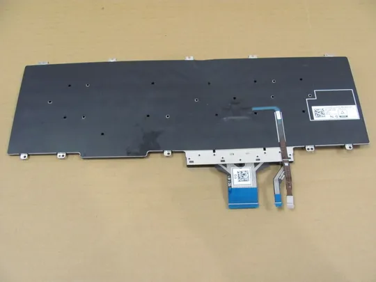 Купити номер0751-17 клавіатура робоча  0WYPF3 PK1326J1A36 для DELL Latitude 3540 E3540 3000 precision 7730 7740 оригінал