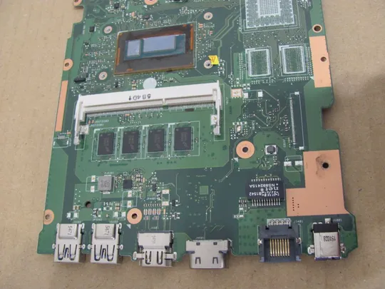 526-7 материнська плата i3-4005U SR1EK 69N0R9M3WA00 для Asus F555U X555L V555U X555U X555UQ X555UJ X555UA оригінал З аукціону