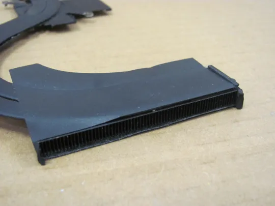 825-28 термотрубка 6043B0231511  L143743-001  для HP ZBOOK 14U G5 G6  оригінал З аукціону